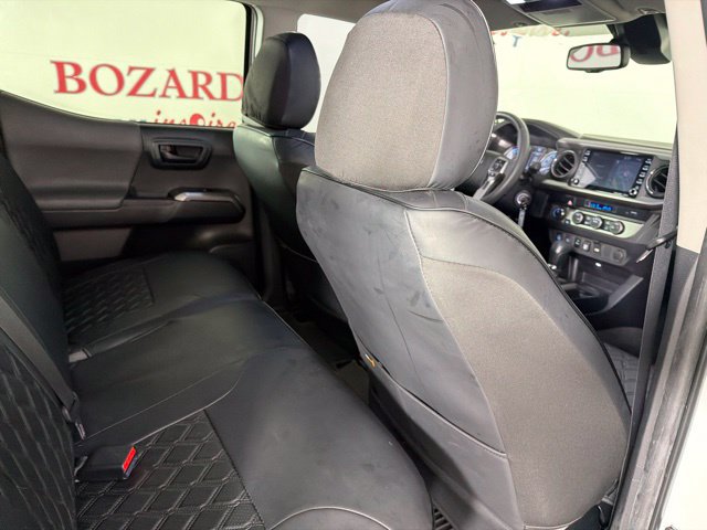 Used 2022 Toyota Tacoma SR5 AWD/4WD image 37