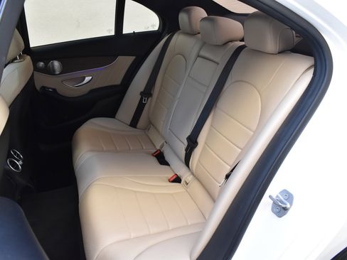 Used 2020 Mercedes-Benz C 300 4MATIC Sedan image 22