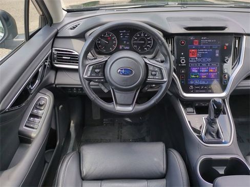 Used 2022 Subaru Outback Limited image 16