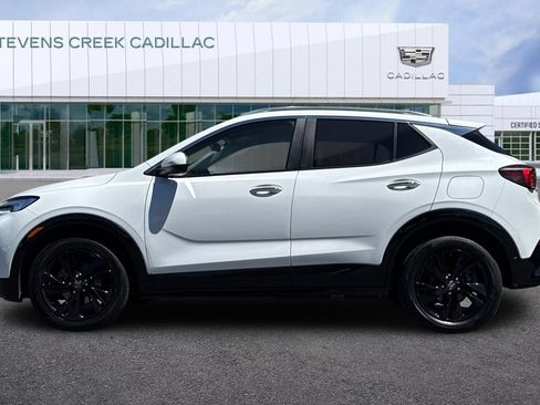Used 2024 Buick Encore GX Sport Touring FWD image 6