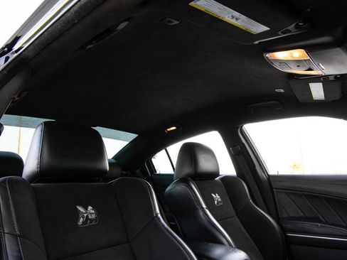 Used 2022 Dodge Charger Scat Pack RWD image 29