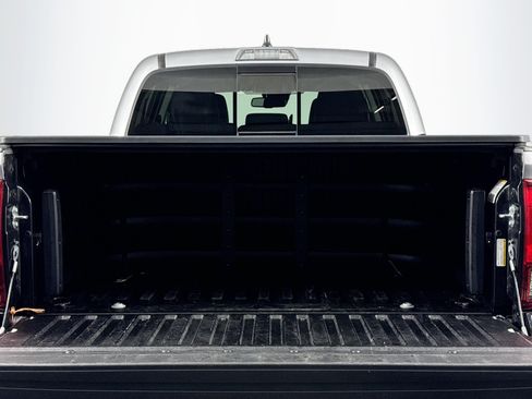 Used 2021 Toyota Tacoma SR5 image 40