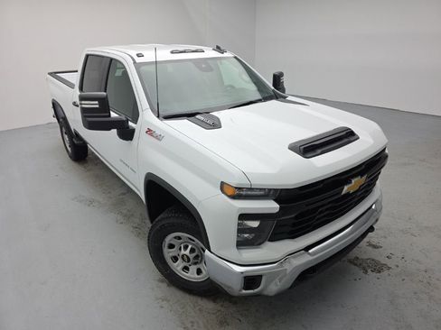 New 2026 Chevrolet Silverado 3500 W/T w/ WT Convenience Package image 2