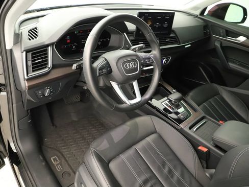 Used 2021 Audi Q5 2.0T Premium Plus w/ Premium Plus Package AWD/4WD image 15