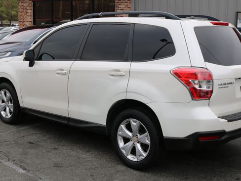 Used 2015 Subaru Forester 2.5i Premium w/ All-Weather Package image 6