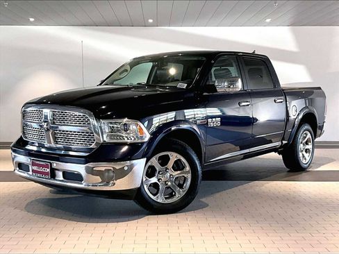 Used 2018 RAM 1500 Laramie w/ Convenience Group image 1
