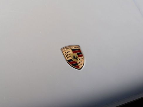 Certified 2023 Porsche Macan S AWD/4WD image 13