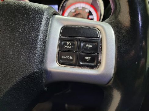 Used 2019 Dodge Grand Caravan GT image 35