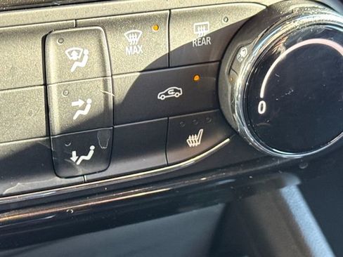 Used 2024 Chevrolet TrailBlazer RS w/ Driver Confidence Package image 21