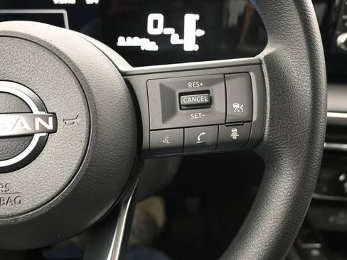 Certified 2025 Nissan Kicks S AWD/4WD image 22