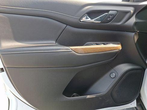 Used 2019 GMC Acadia SLE w/ Driver Alert Package I AWD/4WD image 13