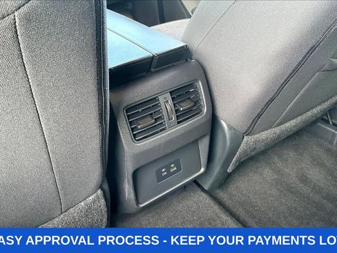 Used 2023 Nissan Rogue SV FWD image 13