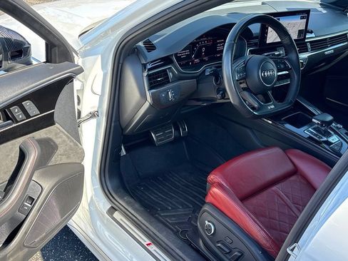 Used 2020 Audi S4 Premium Plus w/ Premium Plus Package AWD/4WD image 21
