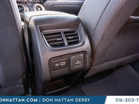 Used 2024 Chevrolet Blazer Premier AWD/4WD image 24