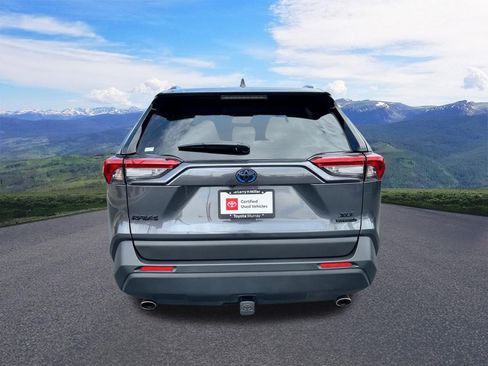 Certified 2023 Toyota RAV4 XLE Premium AWD/4WD image 4