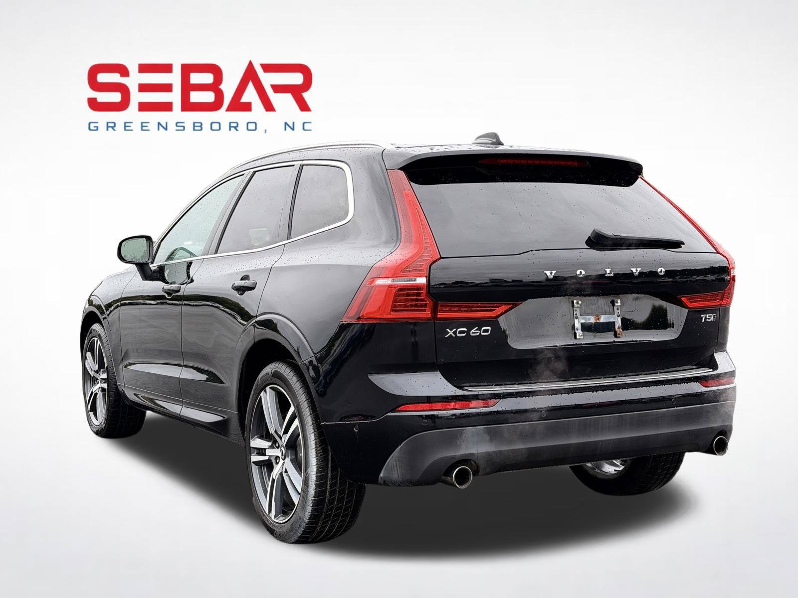 Used 2019 Volvo XC60 T5 Momentum w/ Multimedia Package AWD/4WD image 10