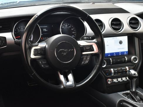 Used 2022 Ford Mustang Premium RWD image 21