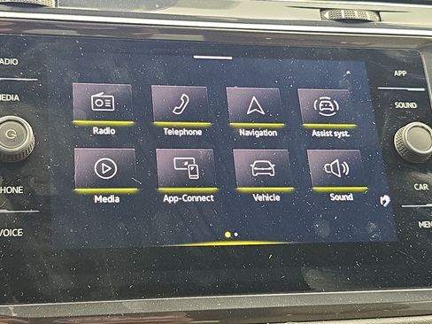 Certified 2024 Volkswagen Tiguan SE R-Line FWD image 22