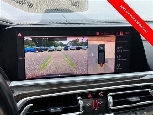 Used 2021 BMW X7 xDrive40i w/ Parking Assistance Package image 4