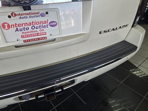 Used 2008 Cadillac Escalade ESV AWD image 37