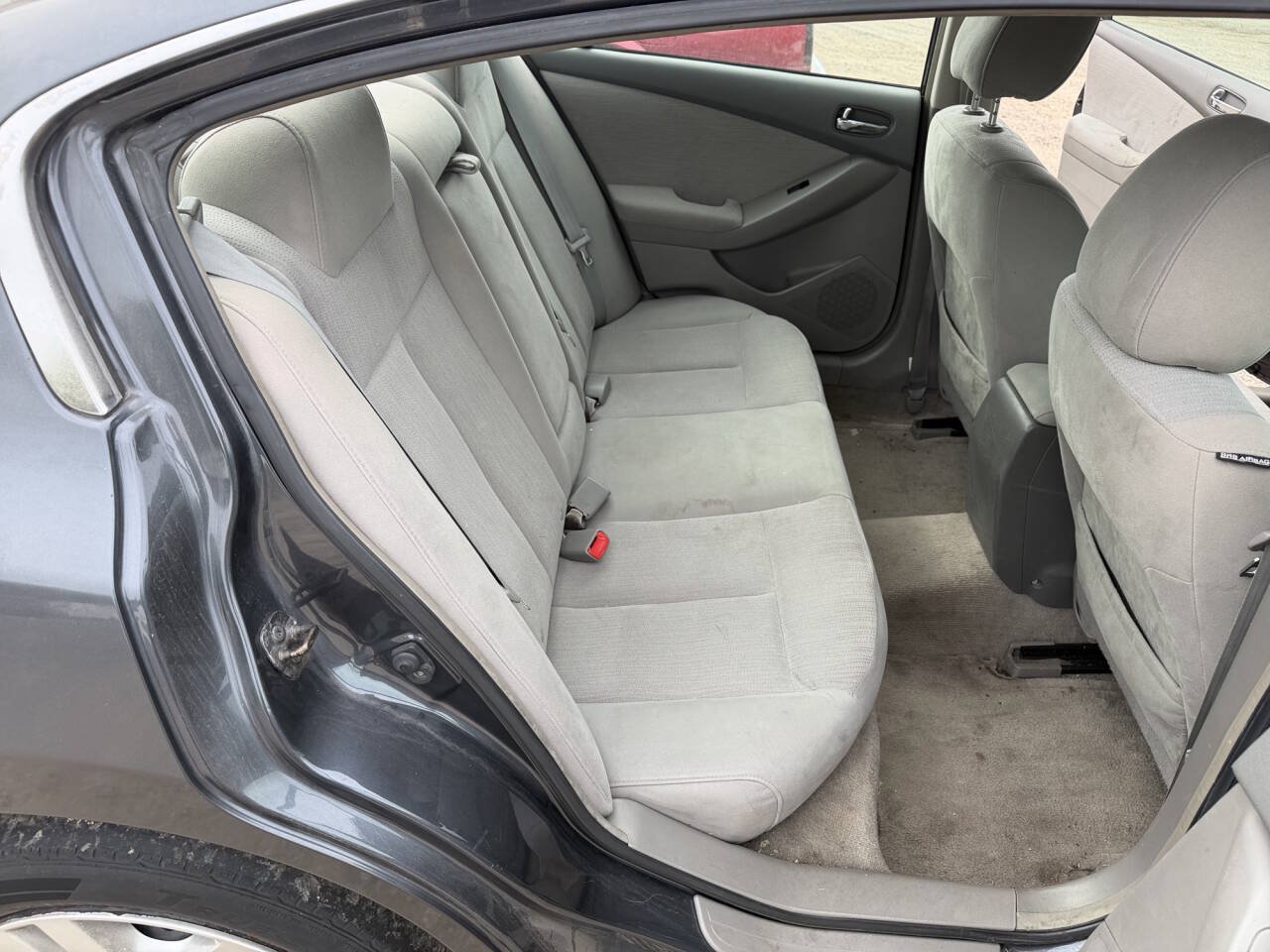 Used 2010 Nissan Altima 2.5 S FWD image 25