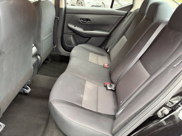 Used 2024 Nissan Sentra SV FWD image 15