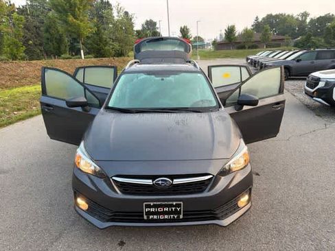 Used 2020 Subaru Impreza 2.0i Premium AWD/4WD image 25