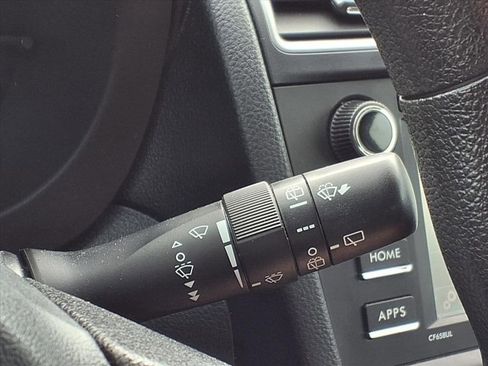 Used 2017 Subaru Forester 2.5i w/ Alloy Wheel Package image 15