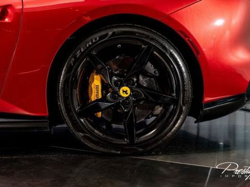 Used 2022 Ferrari Portofino M RWD image 17