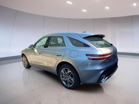 Used 2025 Genesis GV70 2.5T AWD/4WD image 3