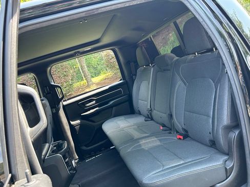 Used 2019 RAM 1500 Big Horn AWD/4WD image 41