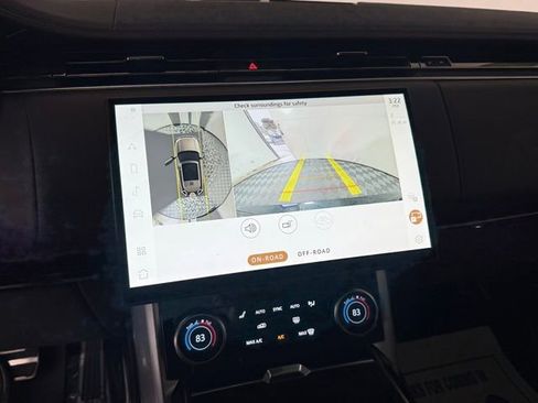 Certified 2023 Land Rover Range Rover SE image 35