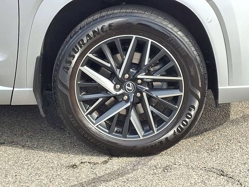 Used 2024 Lexus TX 350 350 Premium w/ Technology Package image 9