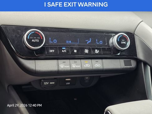 Certified 2025 Hyundai Elantra Sport FWD image 22