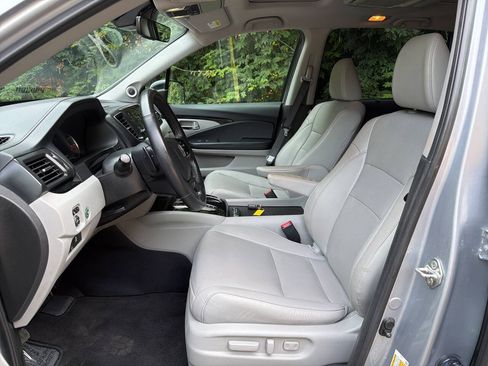 Used 2019 Honda Pilot Elite image 15