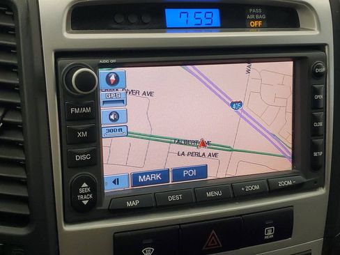 Used 2009 Hyundai Santa Fe Limited w/ Navigation Pkg 5 FWD image 15