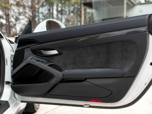 Used 2016 Porsche 911 GT3 RS image 40