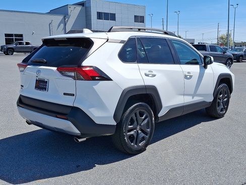 Used 2024 Toyota RAV4 Adventure image 7