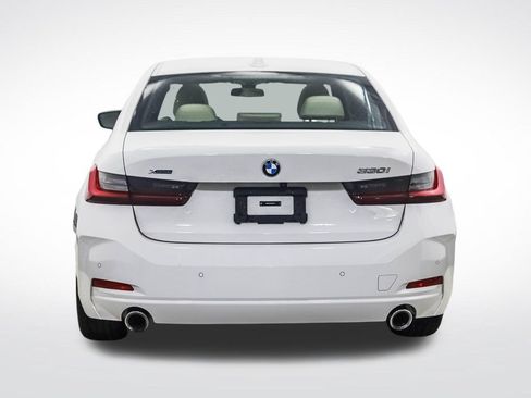 Used 2023 BMW 330i xDrive Sedan w/ Premium Package AWD/4WD image 3