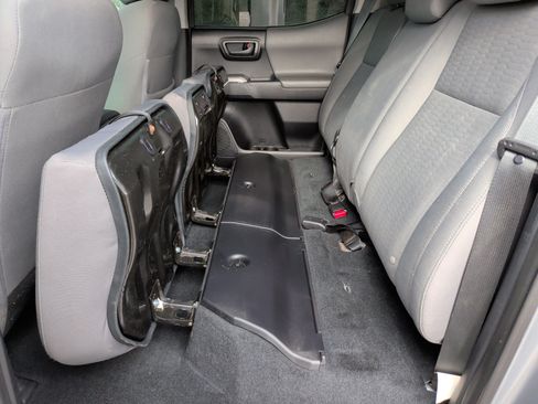 Used 2019 Toyota Tacoma SR5 image 35