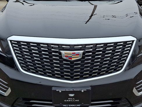 Certified 2024 Cadillac XT5 Premium Luxury w/ LPO, Floor Liner Package image 9