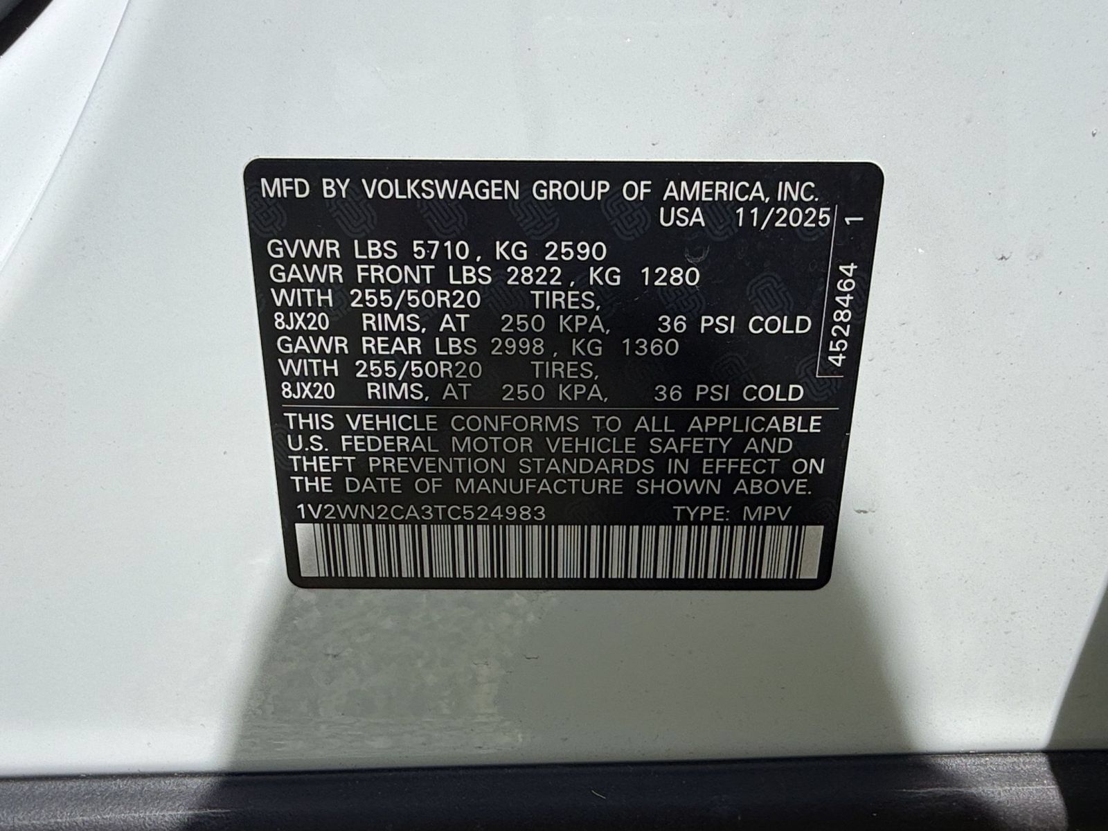 Used 2026 Volkswagen Atlas SE FWD image 12