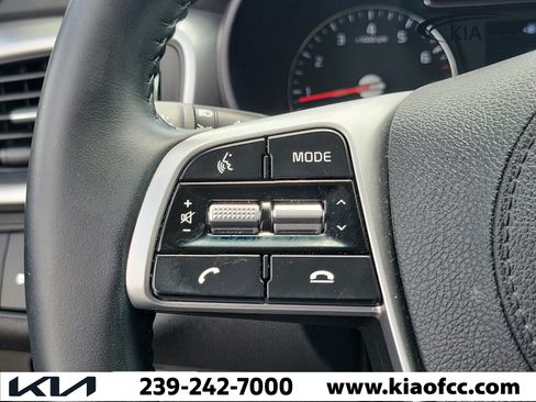 Used 2020 Kia Sorento S FWD image 25