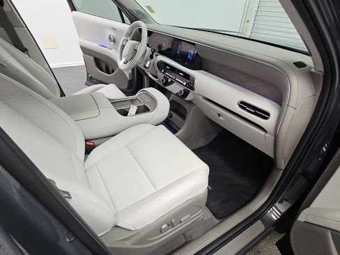 Used 2026 Hyundai Palisade Limited FWD image 38