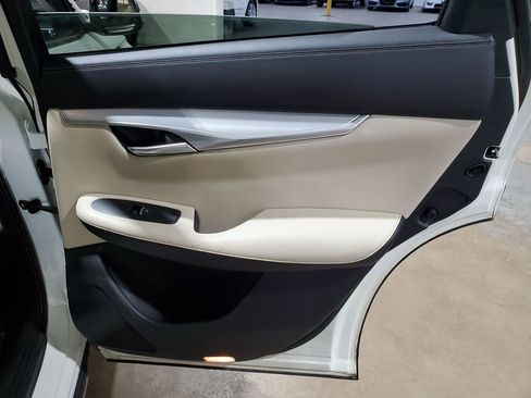Used 2019 INFINITI QX50 Luxe w/ Navigation Package image 22