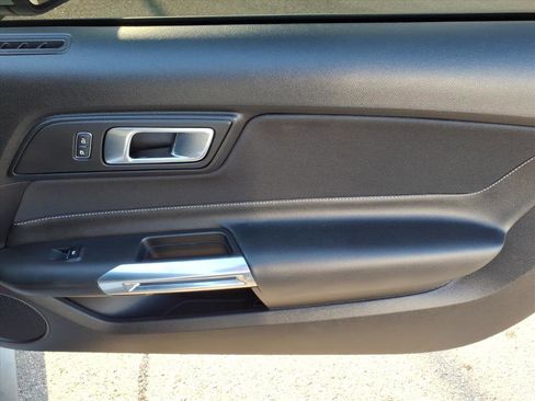 Used 2022 Ford Mustang GT image 16