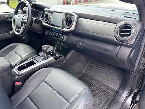 Certified 2023 Toyota Tacoma Limited w/ Nightshade Package AWD/4WD image 32