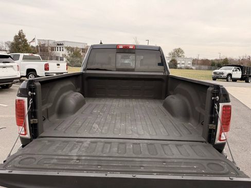 Used 2015 RAM 1500 Laramie w/ Convenience Group image 43