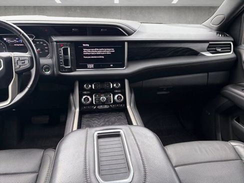 Used 2021 GMC Yukon Denali AWD/4WD image 3
