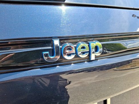 Used 2022 Jeep Grand Cherokee Limited 4xe AWD/4WD image 31